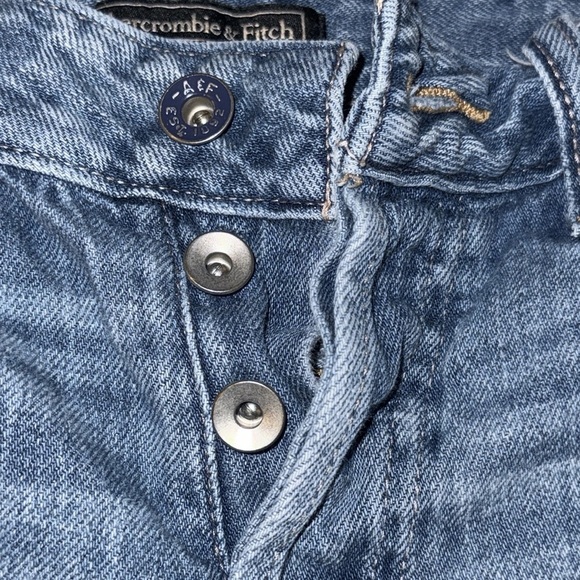 Abercrombie & Fitch Button-fly Cut Off denim Shorts - Picture 10 of 10